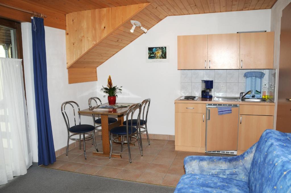 Apartments Pod Rodico Bohinjska Bistrica Quarto foto